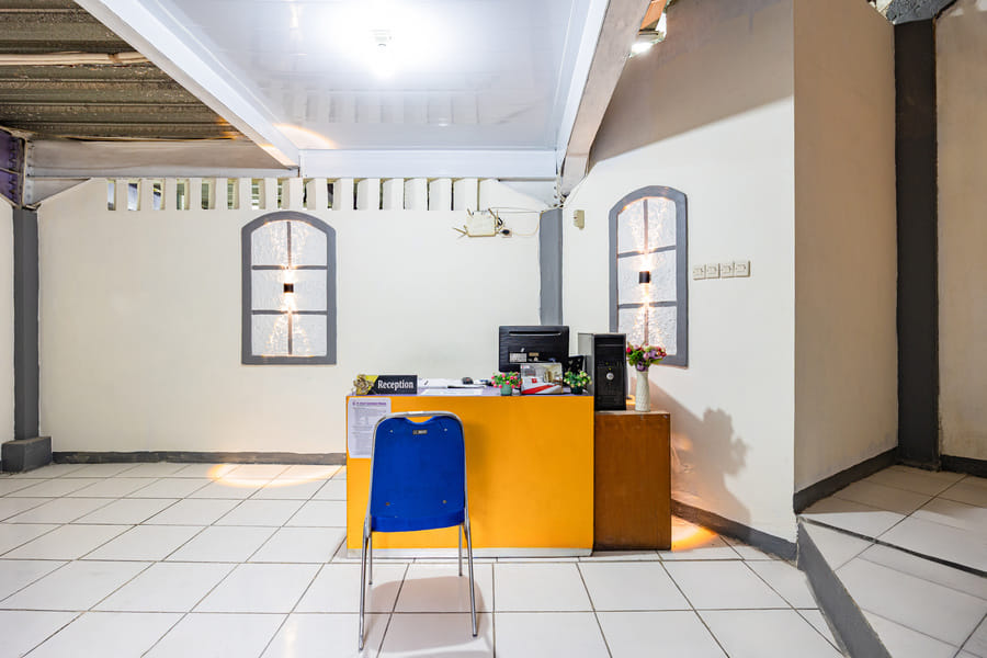 Simple Hotel Bogor RedPartner