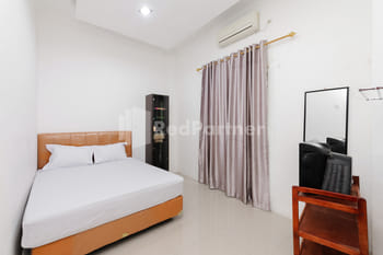 RedDoorz @ Wisma Nabila Syariah near Masjid Raya Baiturrahman Banda Aceh