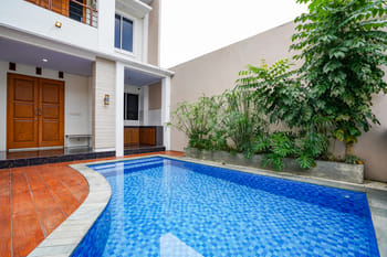 The Lavana Dzawani Lempongsari