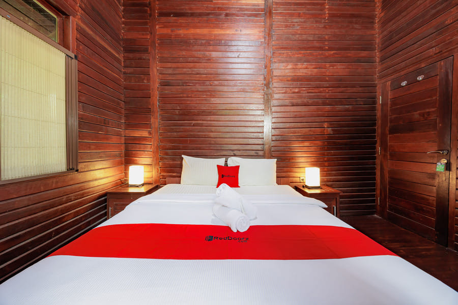 RedDoorz Resort @ Taman Wisata Mangrove