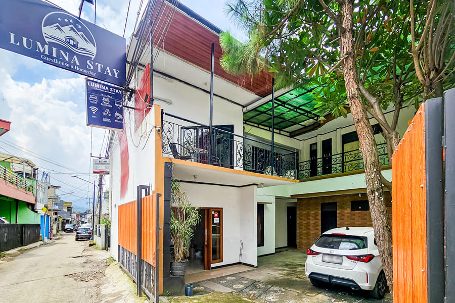 RedDoorz @ Lumina Stay Lembang