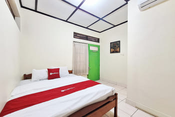 RedDoorz Syariah @ Wisma Madukismo UMY