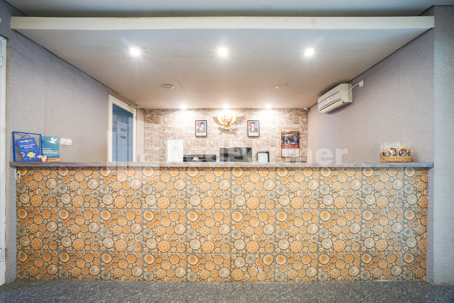 Grand Hills Hotel Near Ketapang Banyuwangi Mitra RedDoorz