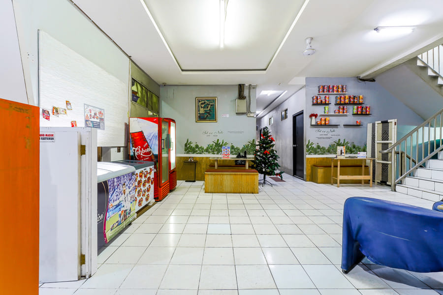 RedDoorz near Museum Bank Indonesia Jakarta