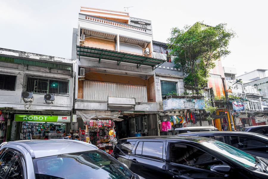 RedDoorz near Museum Bank Indonesia Jakarta