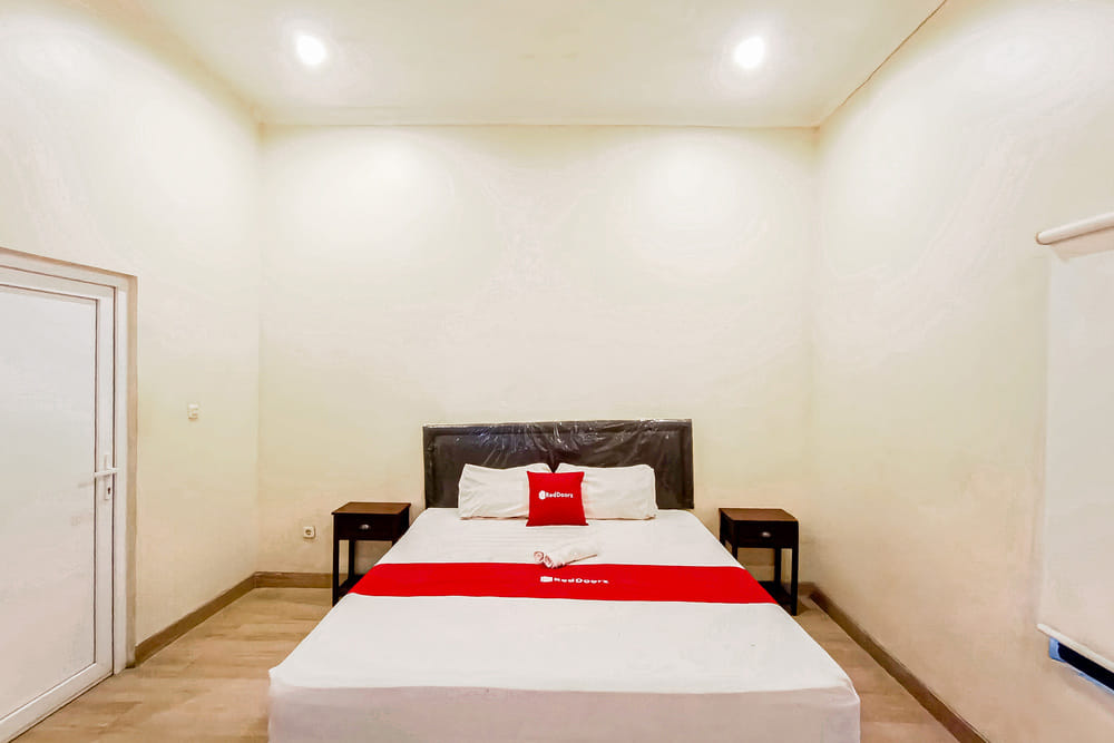 RedDoorz Suite