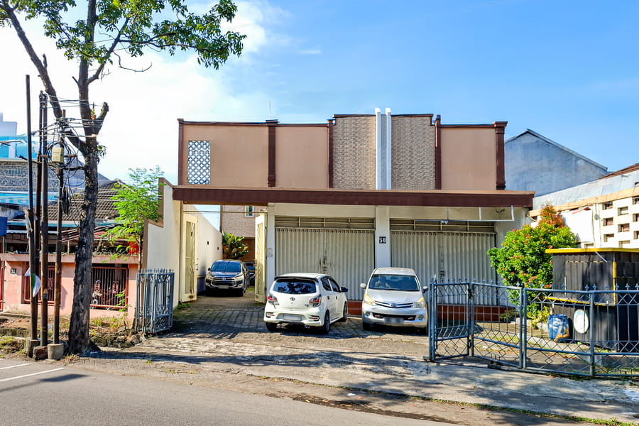 RedDoorz OLIVE near USM Semarang