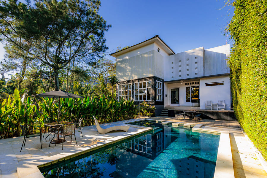 The Lavana Signature Villa Herrera Puncak