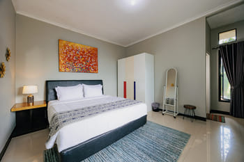 The Lavana Signature Villa Alessa Puncak