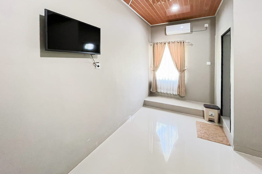 RedDoorz Syariah @ Penginapan Kamalo Padang Pariaman