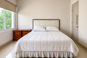 Twins Guesthouse near Universitas Budi Luhur Jakarta RedPartner