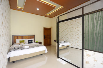 RedDoorz Plus JIB Hotel Lampung