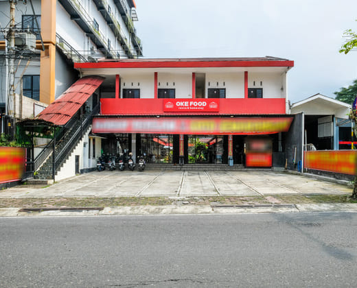 RedDoorz Syariah near Alun Alun Wonosobo 4