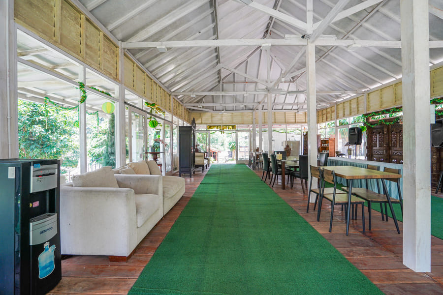 Urbanview Onengan Resort