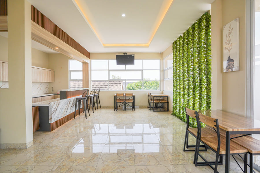 Urbanview Griya Esti Siliwangi Semarang