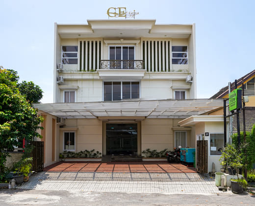 Urbanview Griya Esti Siliwangi Semarang