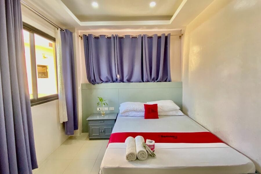 RedDoorz @ Greenview Hotel RedDoorz @ Greenview Hotel and Restobar Masbate