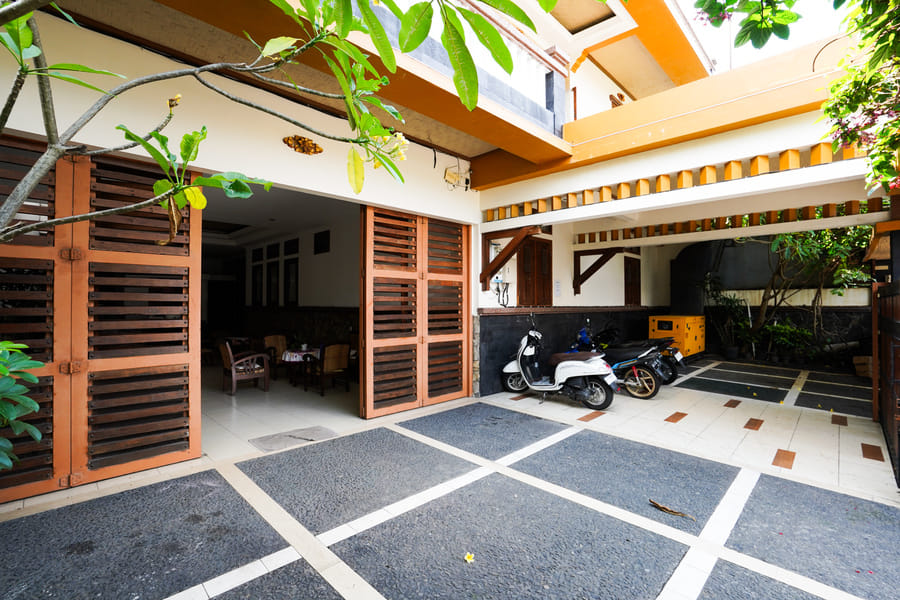 RedDoorz Plus @ Puri Teratai Lempuyangan 4