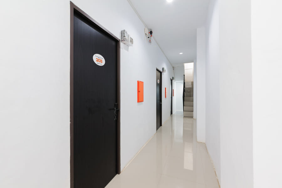 RedDoorz @ Batam Center 3