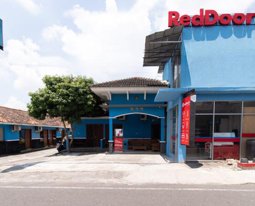 RedDoorz @ Raya Janti Yogyakarta