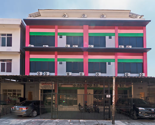 Reddoorz near JIEXPO Kemayoran 2.