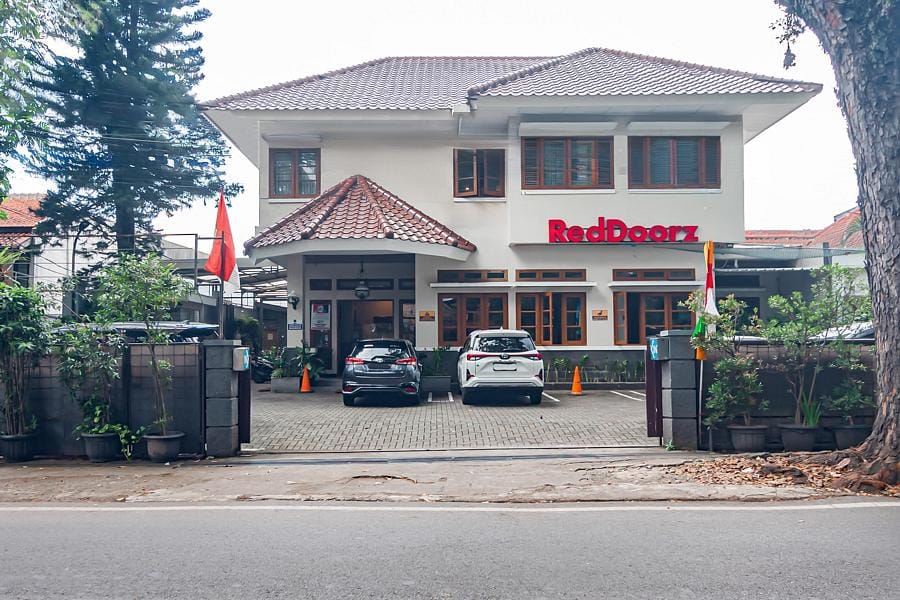 RedDoorz near Simpang Dago 2