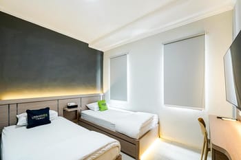 Urbanview Daily Guest House Pasteur Bandung