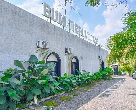 Urbanview Bumi Tirta Village Syariah