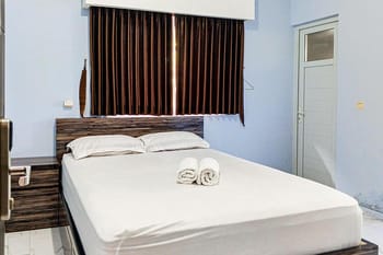 Dprof Exclusive Guesthouse Semarang RedPartner