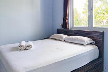Dprof Exclusive Guesthouse Semarang RedPartner
