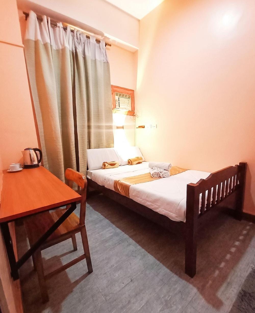 Standard Deluxe Room