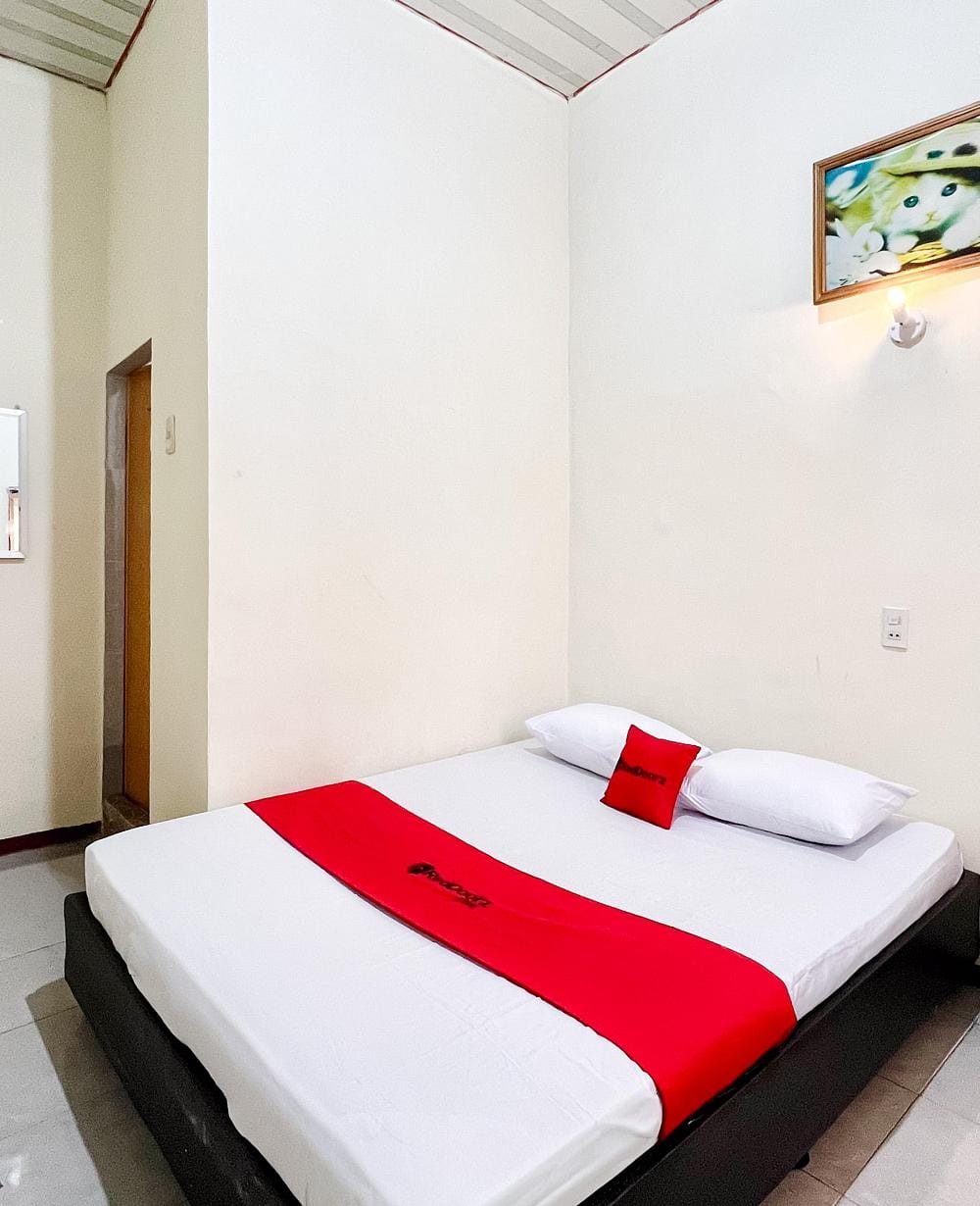 RedDoorz Room