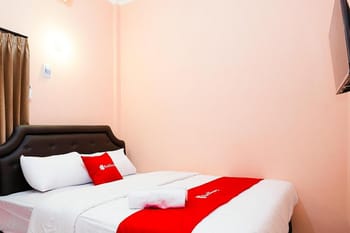 RedDoorz Syariah Miyona Krapyak Semarang