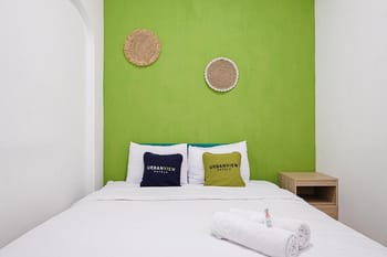 Urbanview ANT Living near Jalan Slamet Riyadi Solo