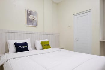 Urbanview Hotel Rumi Rooms Syariah Near RS Ortopedi Solo