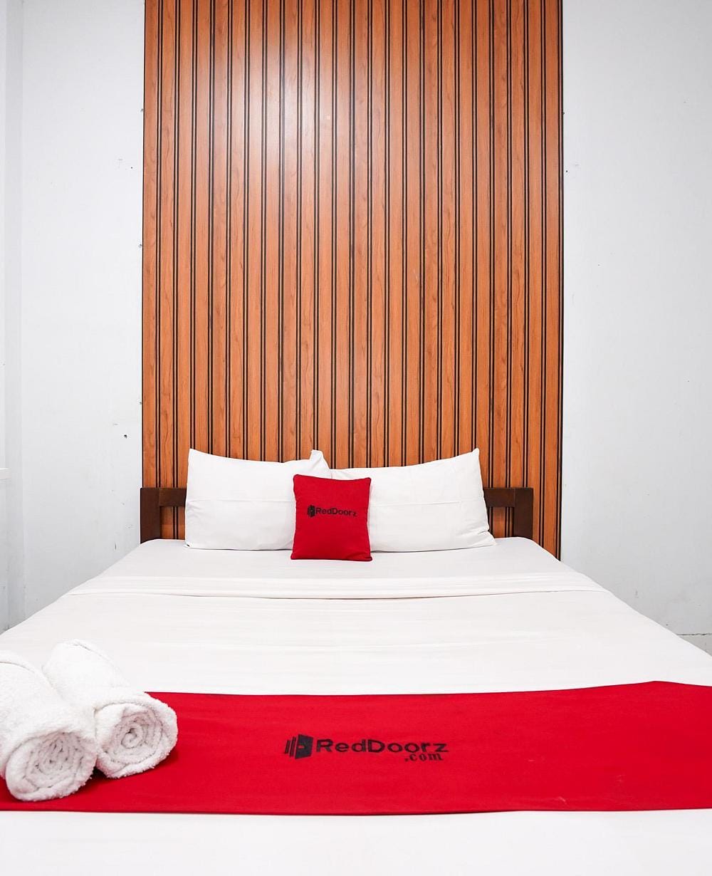 RedDoorz SALE