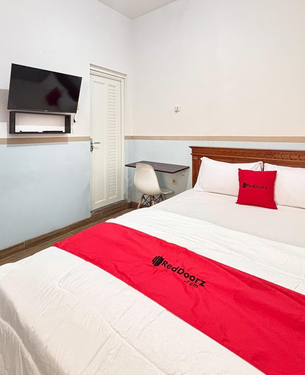 RedDoorz Room
