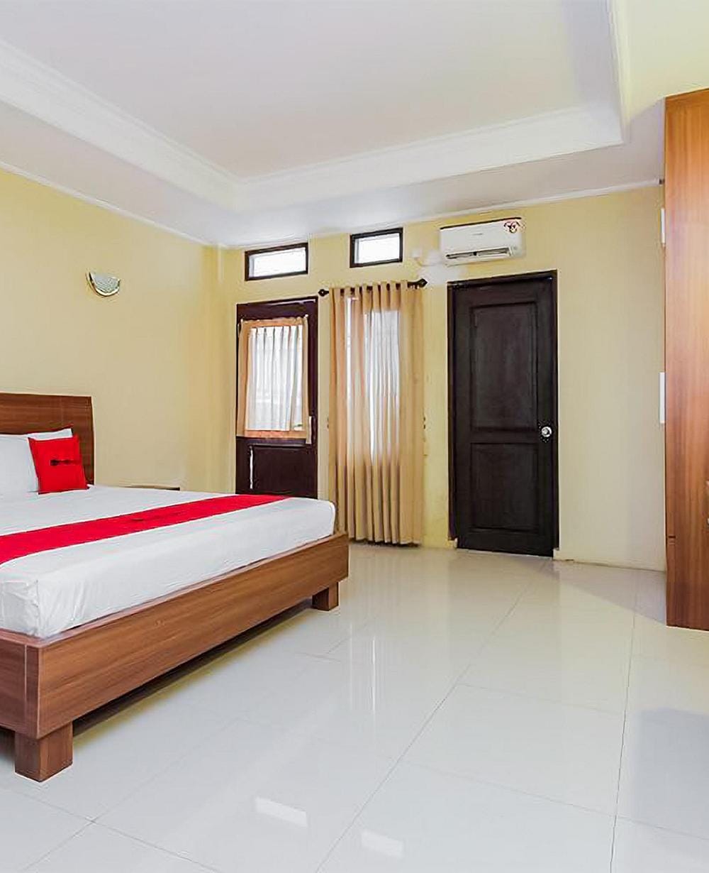RedDoorz Room