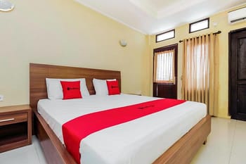 RedDoorz near Taman Samarendah