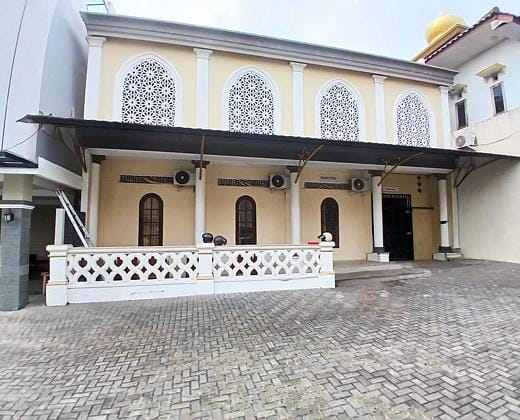 RedDoorz Syariah @ Homestay Syariah Attin Tugu Jogja