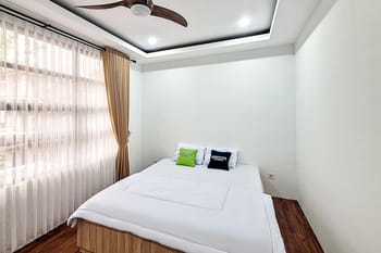 Urbanview Omah Obah Antapani Bandung