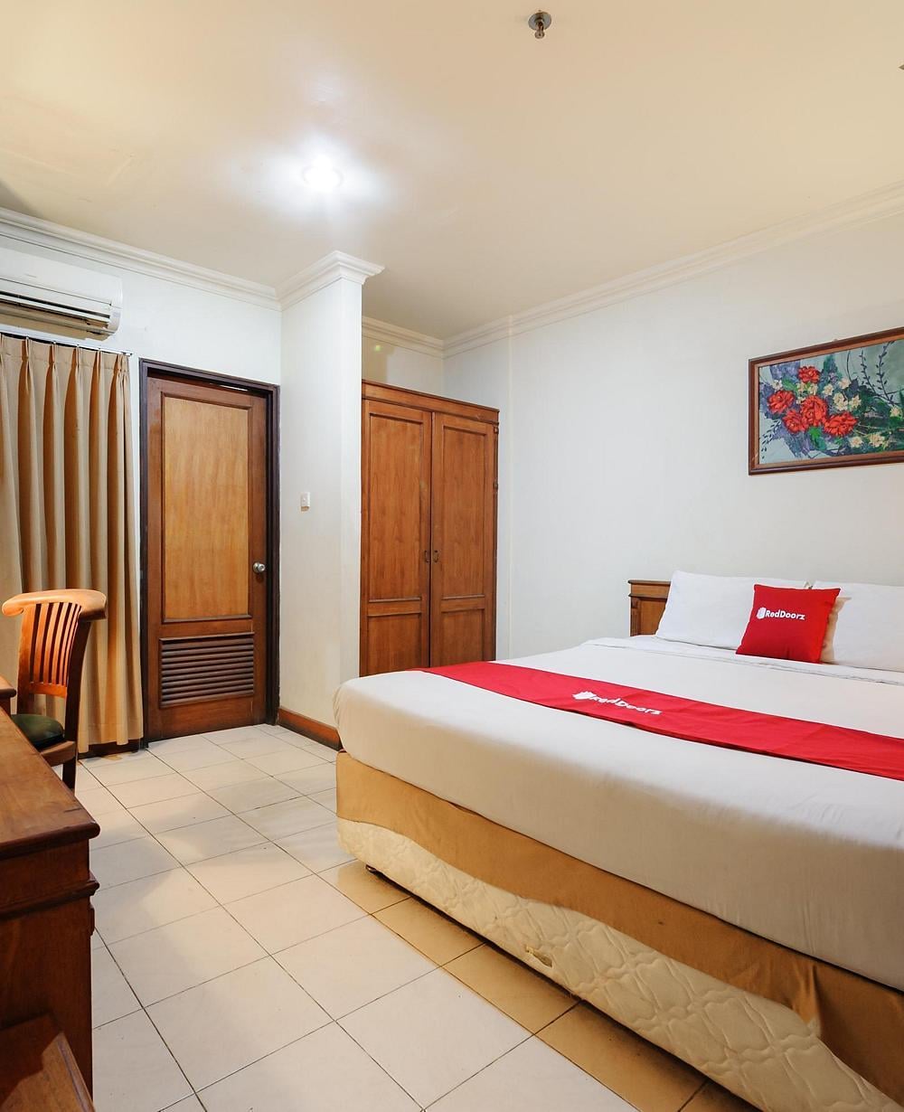 RedDoorz SALE