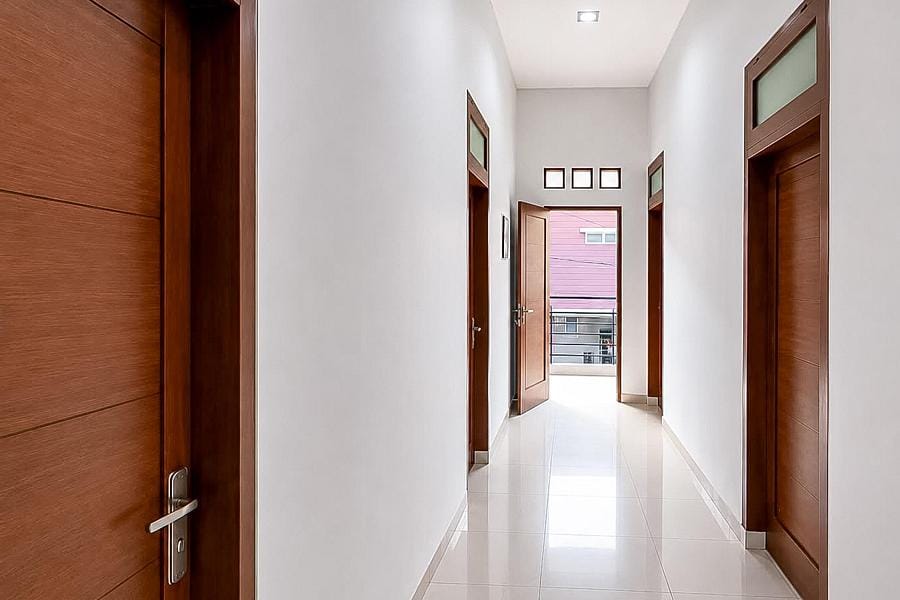 RedDoorz @ Residence Bintaro