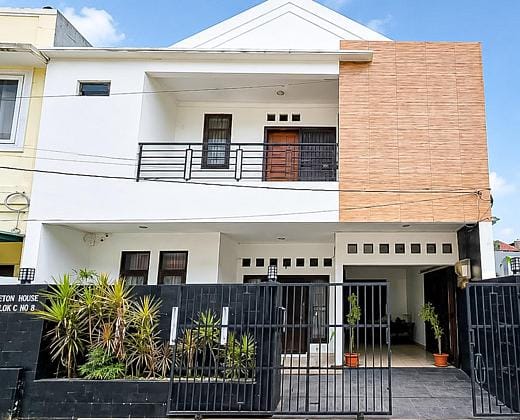 RedDoorz @ Residence Bintaro