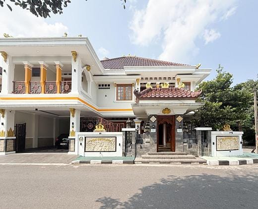 Urbanview Hotel Puri Gusti Ayu Gejayan