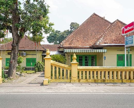 RedDoorz Syariah @ Wisma Madukismo UMY