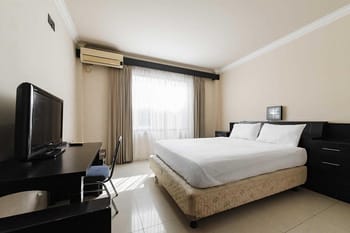 Urbanview Hotel Surya Kahayan Palangkaraya by RedDoorz