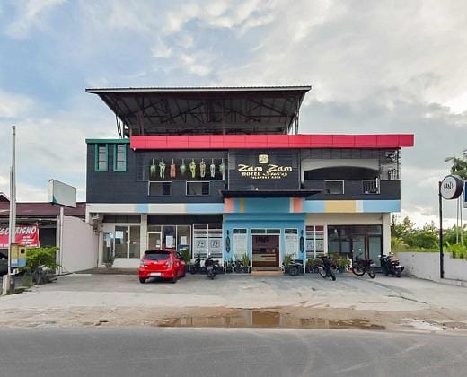 Sans Hotel Zam-Zam Syariah Palangkaraya
