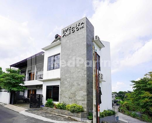 Kaira Room Guest House Syariah Mitra RedDoorz