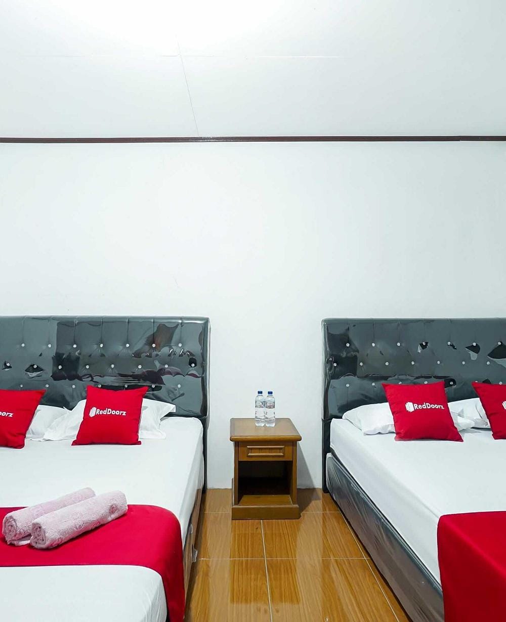 RedDoorz Family Room